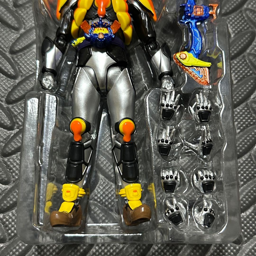 S.H.Figuarts 仮面ライダーガヴ ヴラム ヴァレン セット