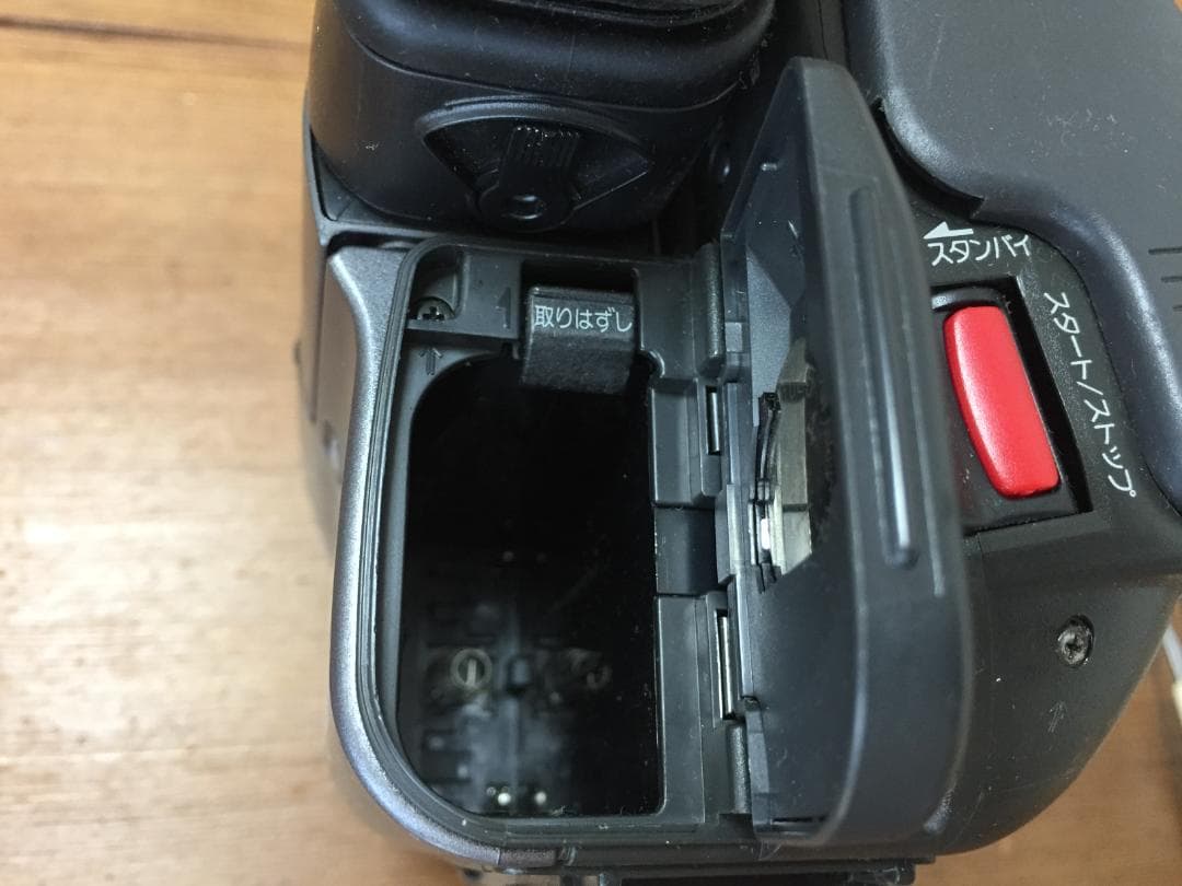 美品 撮影再生ダビングOK SONY CCD-TR3 付属品あり Hi8