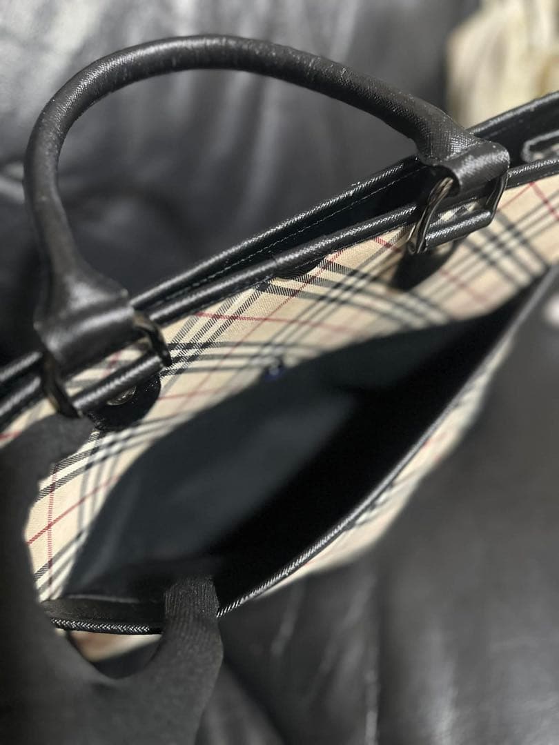 バーバリー　ハンドバック