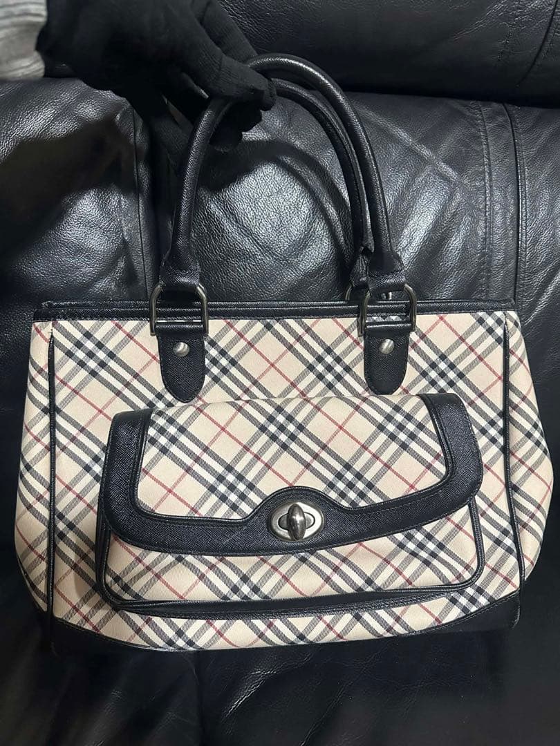 バーバリー　ハンドバック