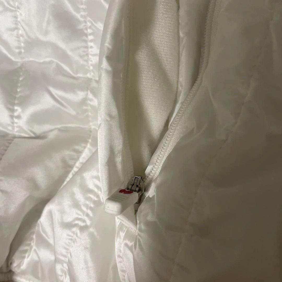 はな　美品　マスターバニー　蓄熱　中綿スニード　オフホワイト　レディース