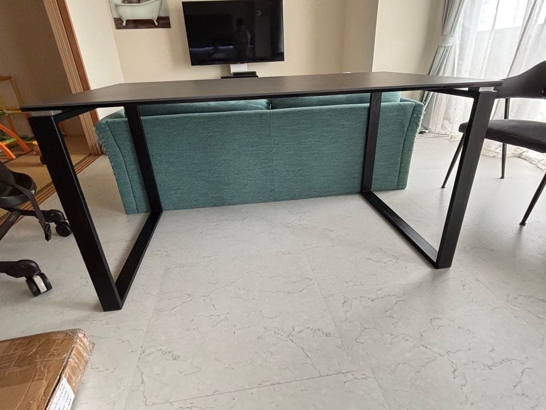 ニトリ　セラミック　テーブル　135センチ