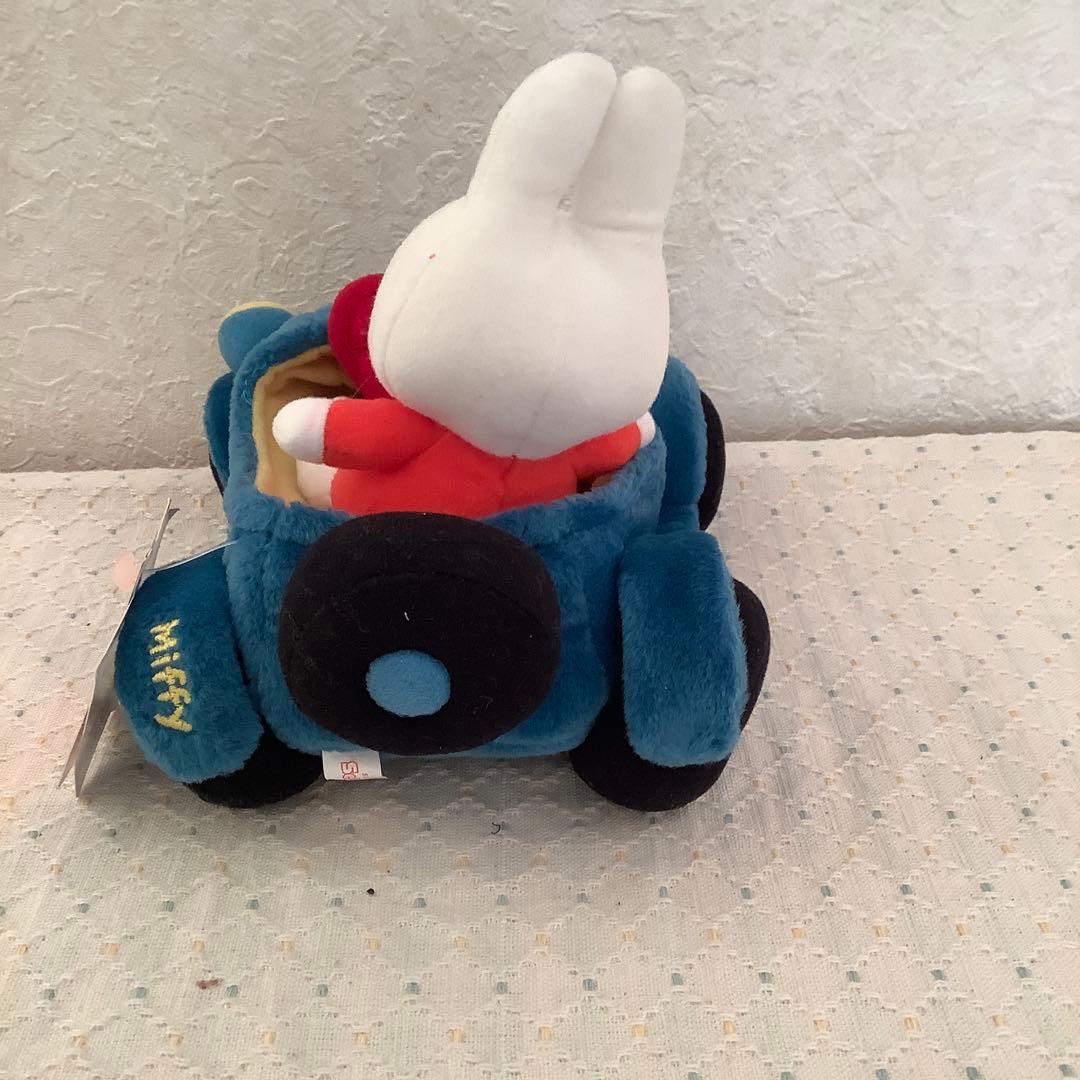 【レア】ミッフィーのじどうしゃ　ぬいぐるみ