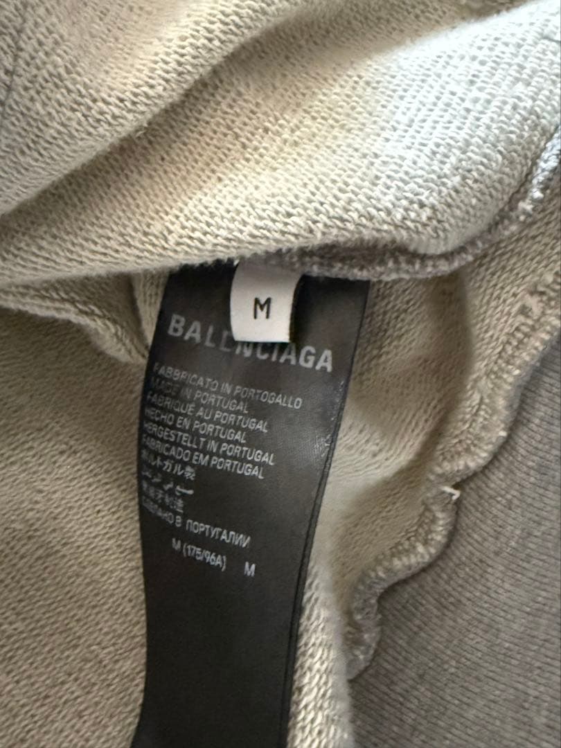 トップス BALENCIAGA Skater graffiti foodie