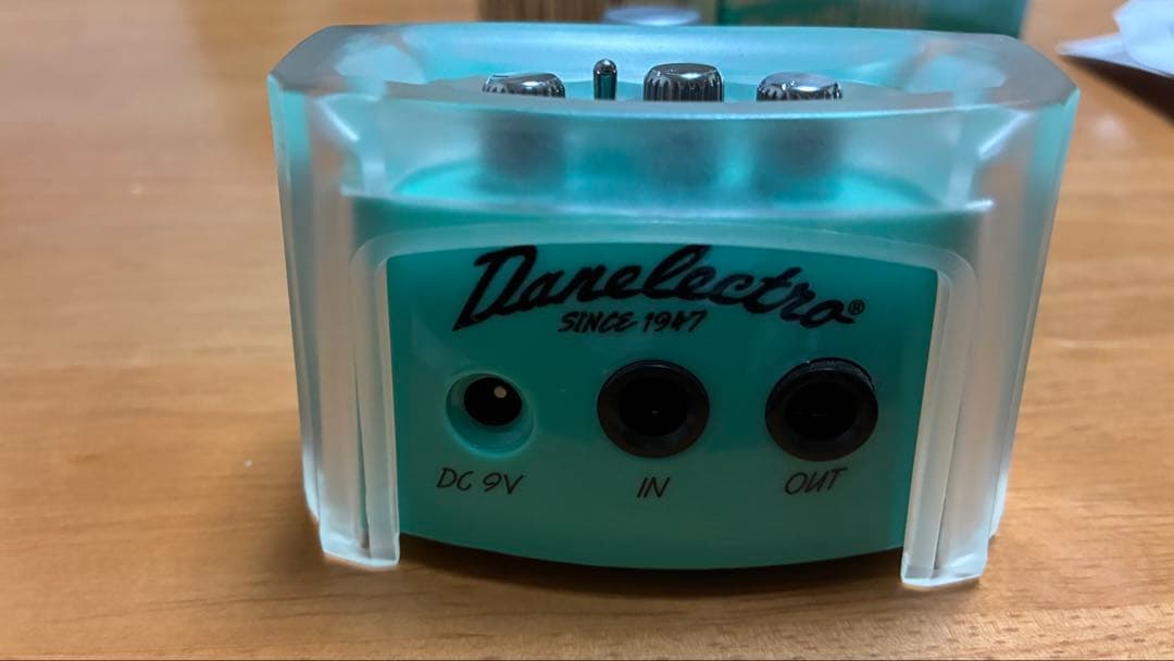 Danelectro French Toast 動作品