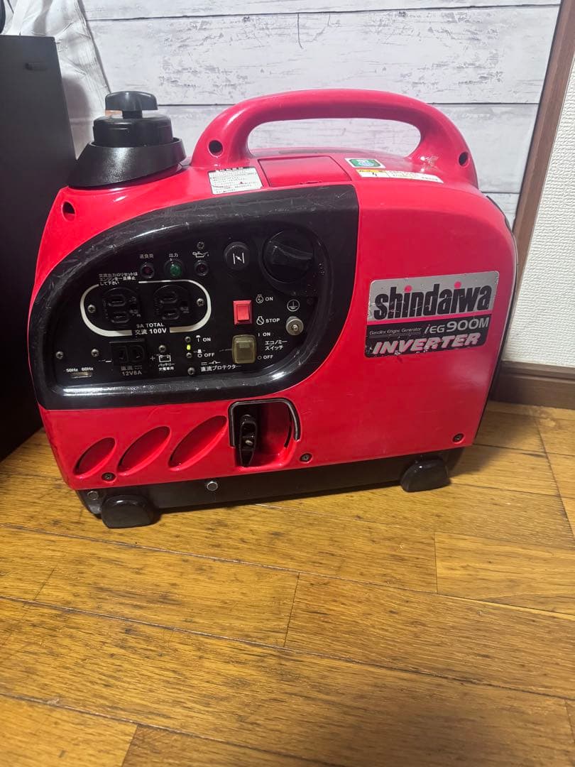 た*ぁ様 24時間のみ　新ダイワインバータ発電機EF900M-y 9.0AMP