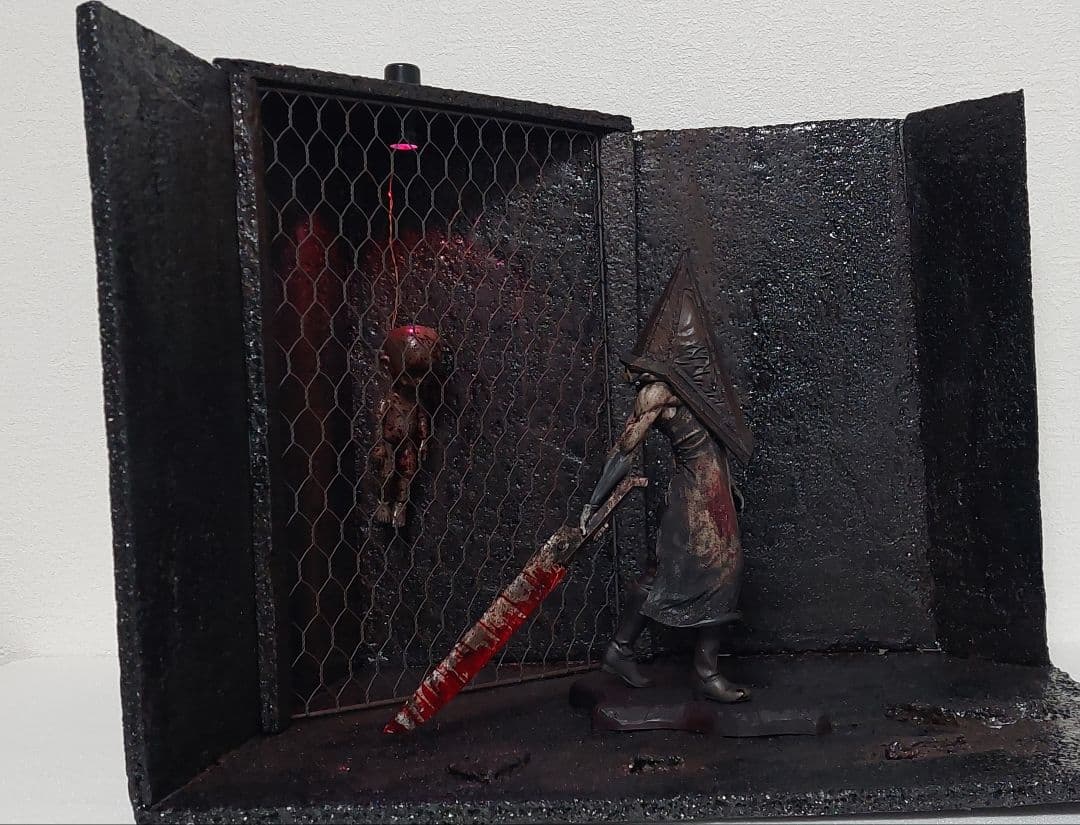 Ｙ*Ｏ様 SILENT HILL 2　レッドピラミッドシング　リペイント★裏世界