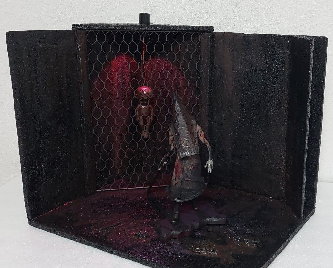 Y*O様 SILENT HILL 2 レッドピラミッドシング リペイント☆裏世界