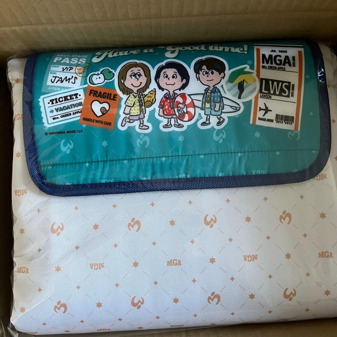 ミセス Mrs. GREEN APPLE ローソン 当選品 レジャーシート