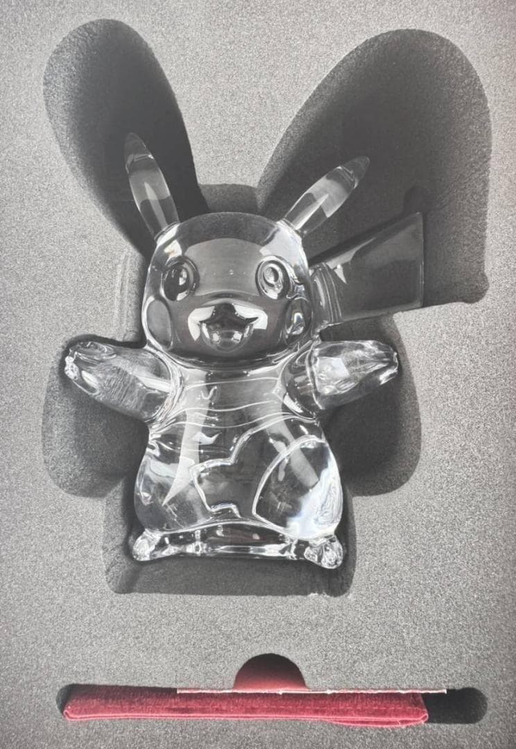 バカラ ピカチュウ ポケモンコレクション クリスタルガラス フィギュ