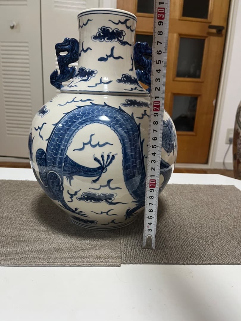 中国古美術 青花龍紋天球瓶 古玩 骨董 美術品 骨董品 時代物 染付 壺 大花瓶