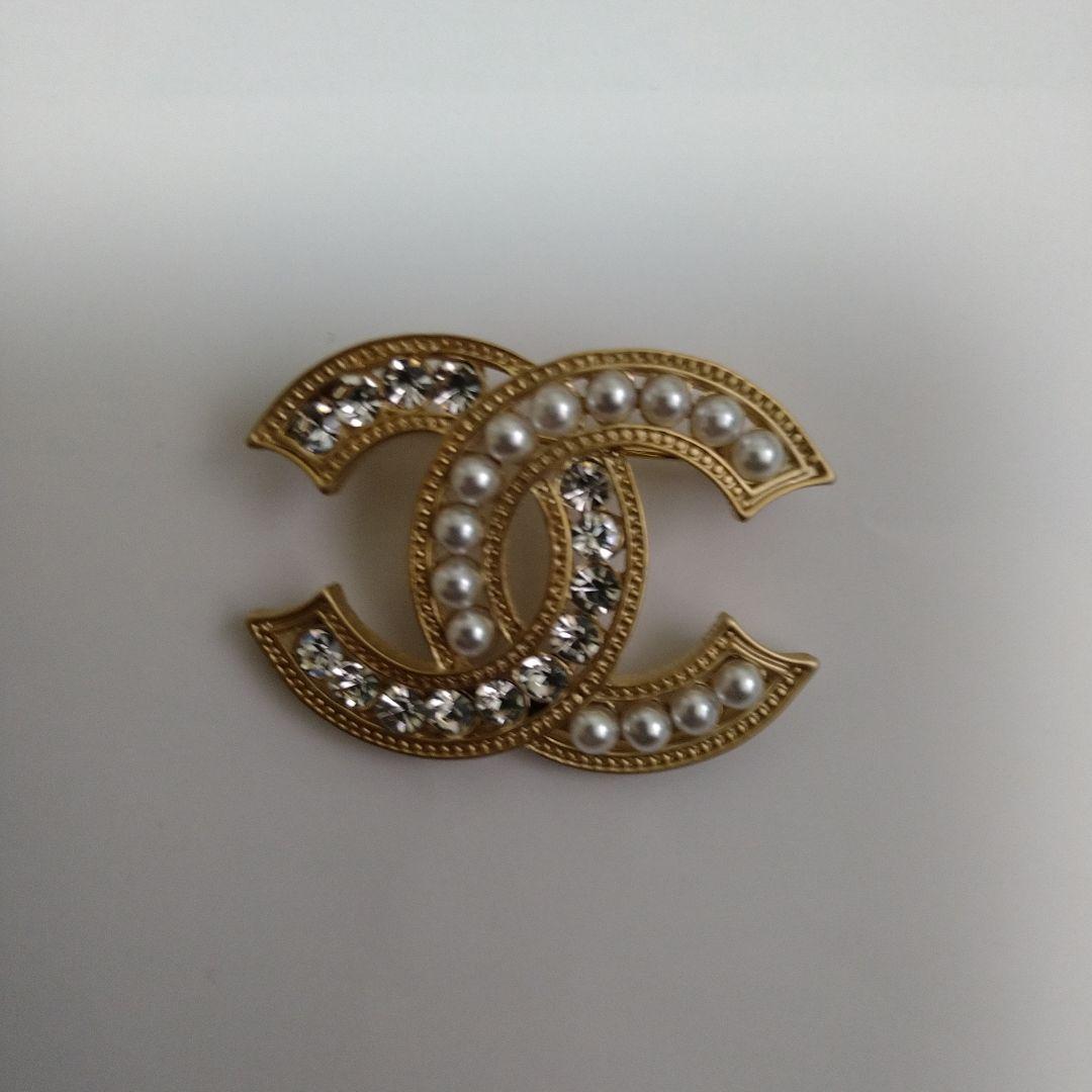 CHANEL CCロゴ ブローチ ゴールド
