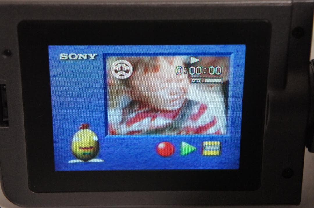 動作美品【録再OK】CCD TRV60 Hi8ビデオカメラ 8mm 0113