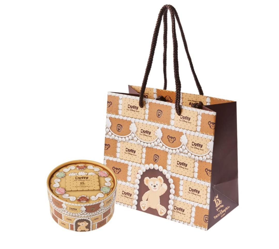 新品 Q-pot. シェリーメイ ラズベリーシェルマカロン バッグチャーム