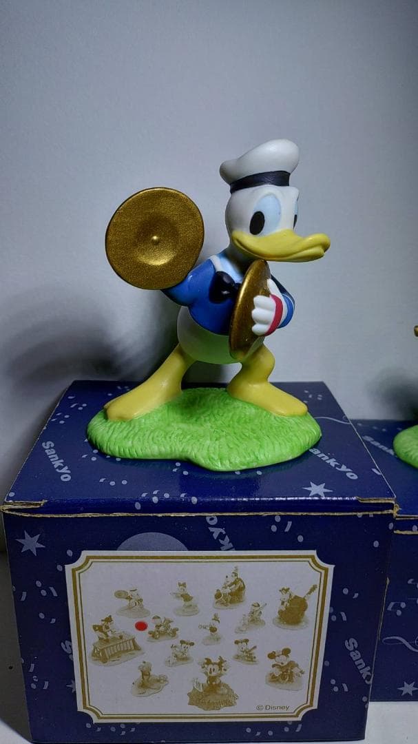 ディズニー 陶器置物 フィギュアリンワールド オーケストラ 音楽隊