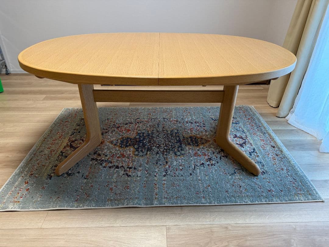 お取り引き約束あり　伸縮ダイニングテーブル