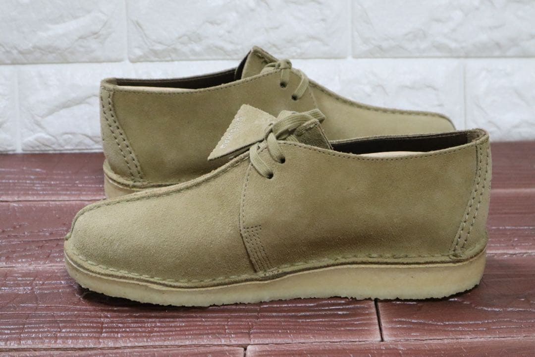 新品　未使用　クラークス　CLARKS originals デザートトレック