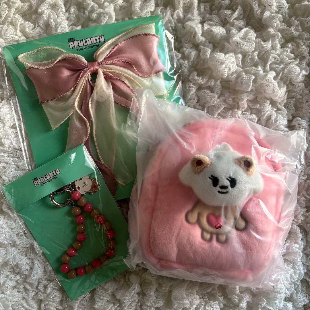 TXT プルバトゥ ボムギュ バムグッ グッズ - メルカリ