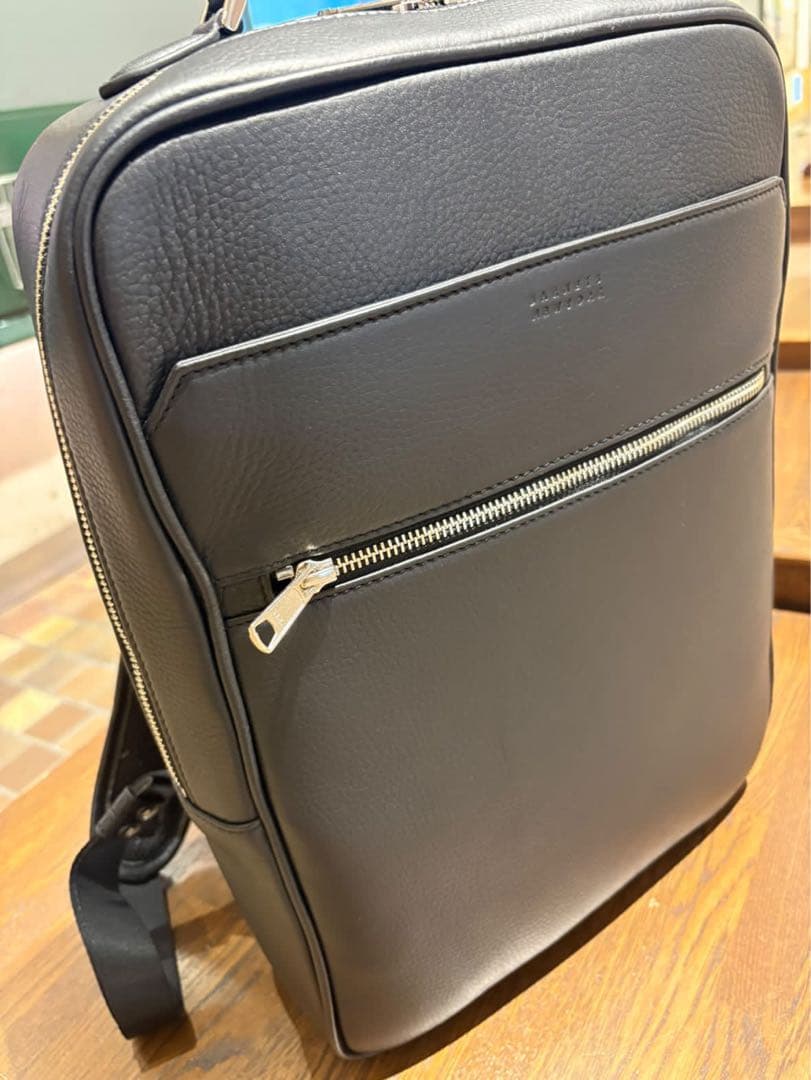 【大幅値下げ中】BARNEY'S NEW YORK レザーバックパック