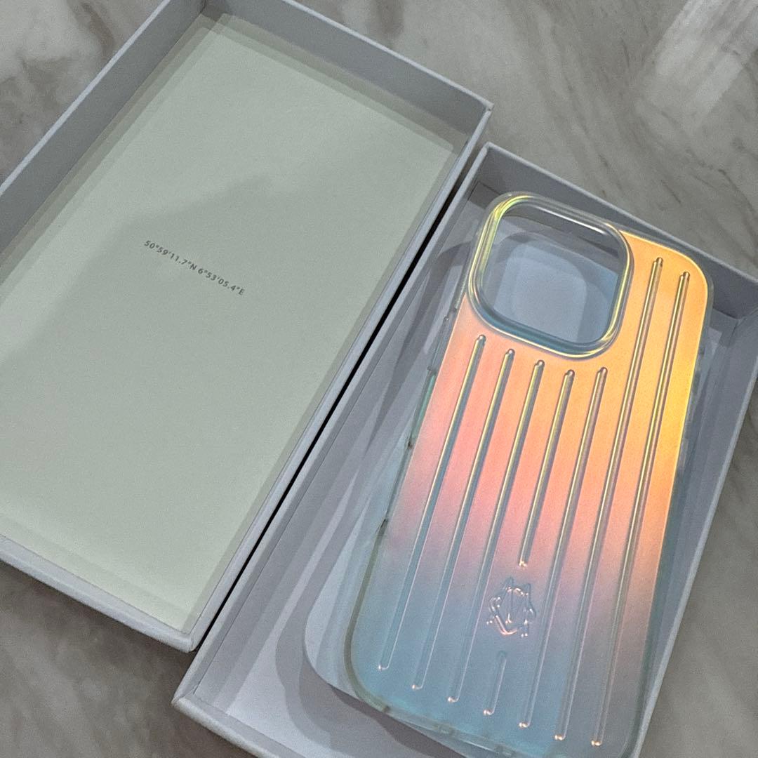 RIMOWA iPhone 16 Pro ケース イリディセント