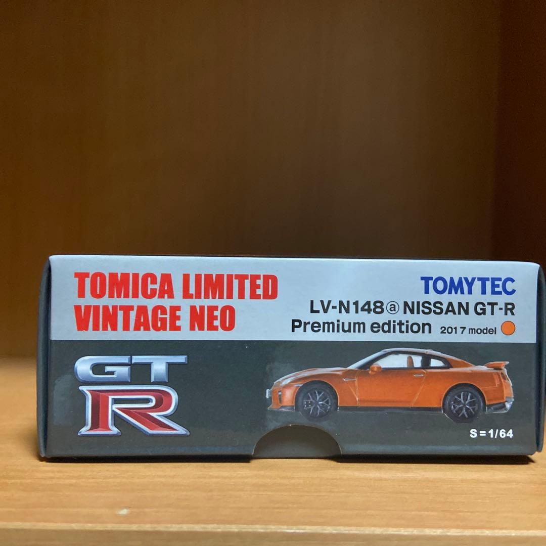 トミカリミテッドヴィンテージネオ　日産　GT-R プレミアムエディションオレンジ