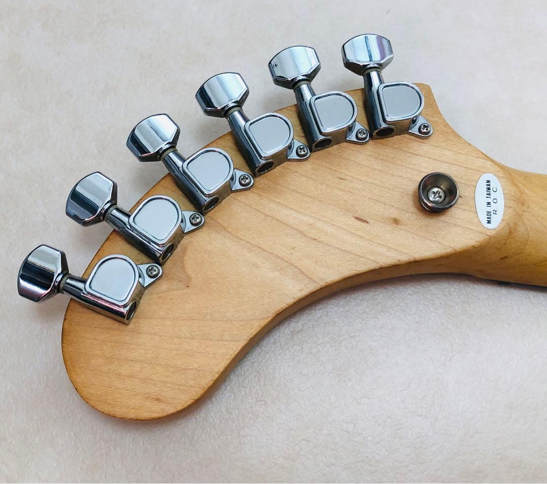 【美品】ZO-3 ミントグリーン アンプ内蔵ミニギター ケース付 ぞーさん