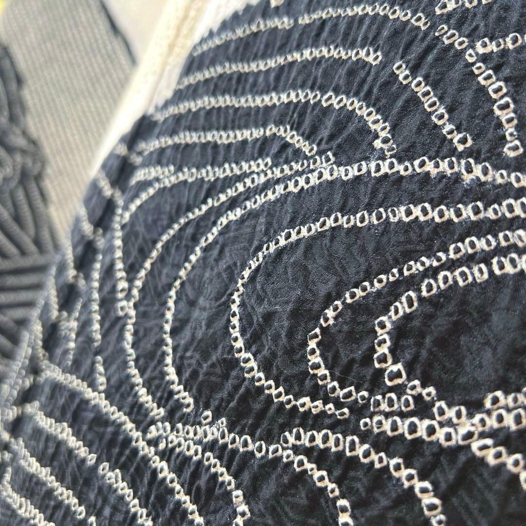 390 振袖フルセット 正絹 絞り 白地 黒 赤 緑 多色 カラフル 金彩 着物