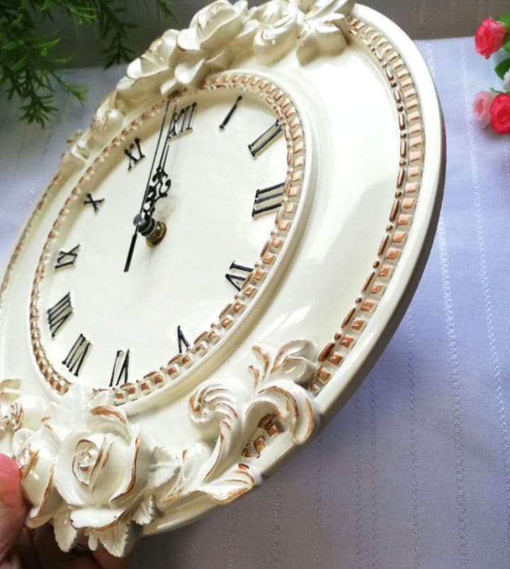 白　新品　壁掛け時計　静音　アンティーク調　掛け時計　ヨーロッパ　シャビー　バラ