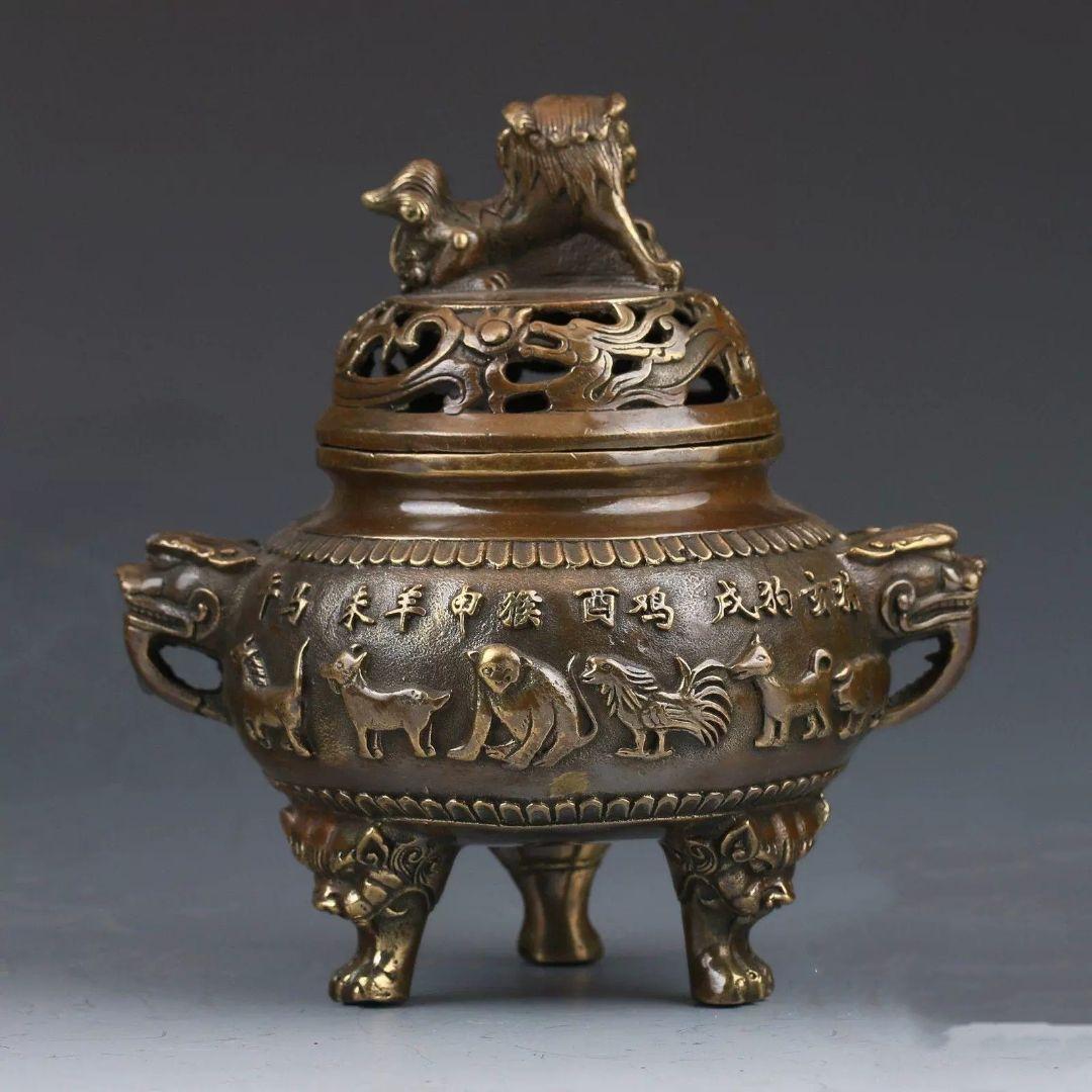 銅器 浮彫十二支盤香炉 香薫炉 獅子炉 茶道具 装飾品 工芸品 置物