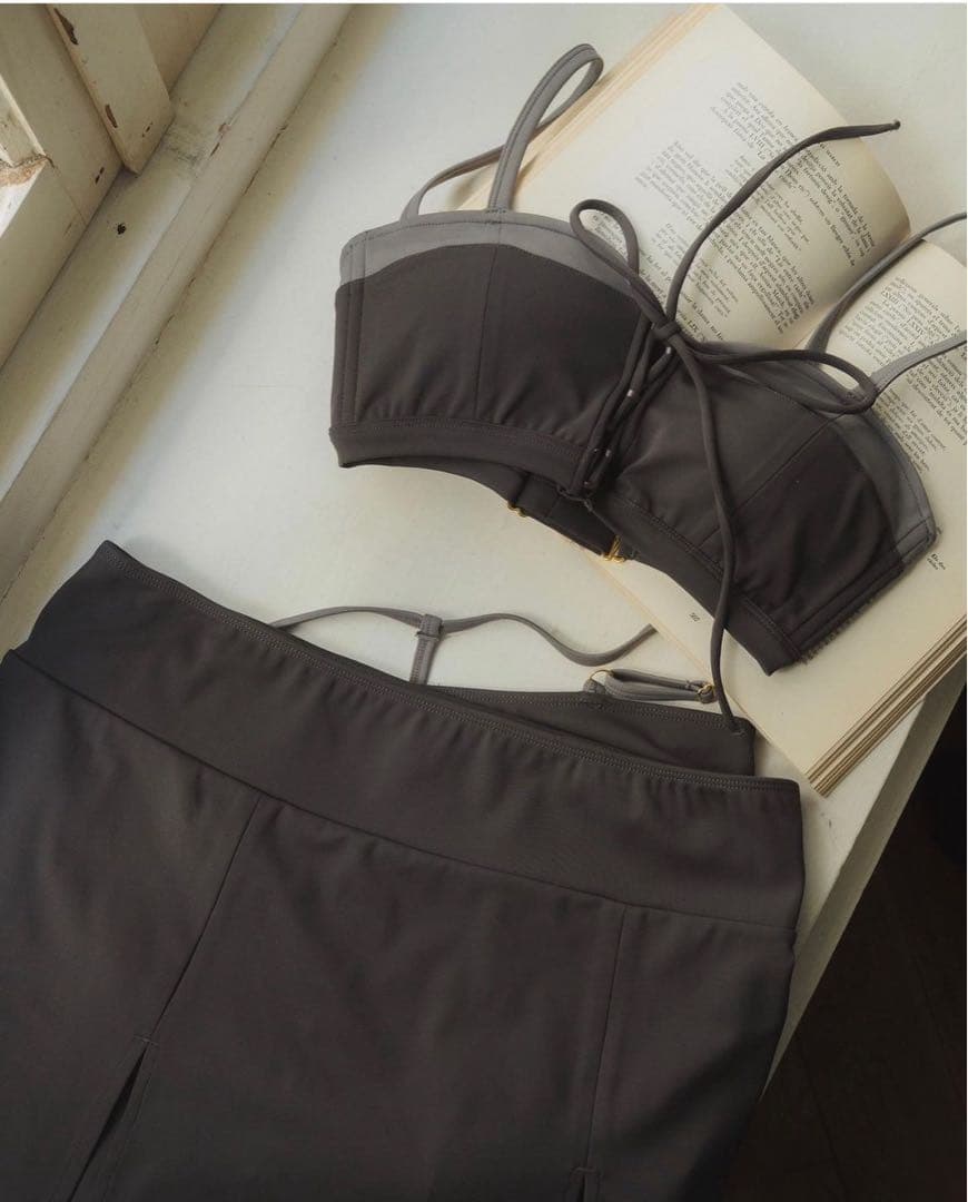 水着・ラッシュガード knuthmarf/slit skirt swim wear