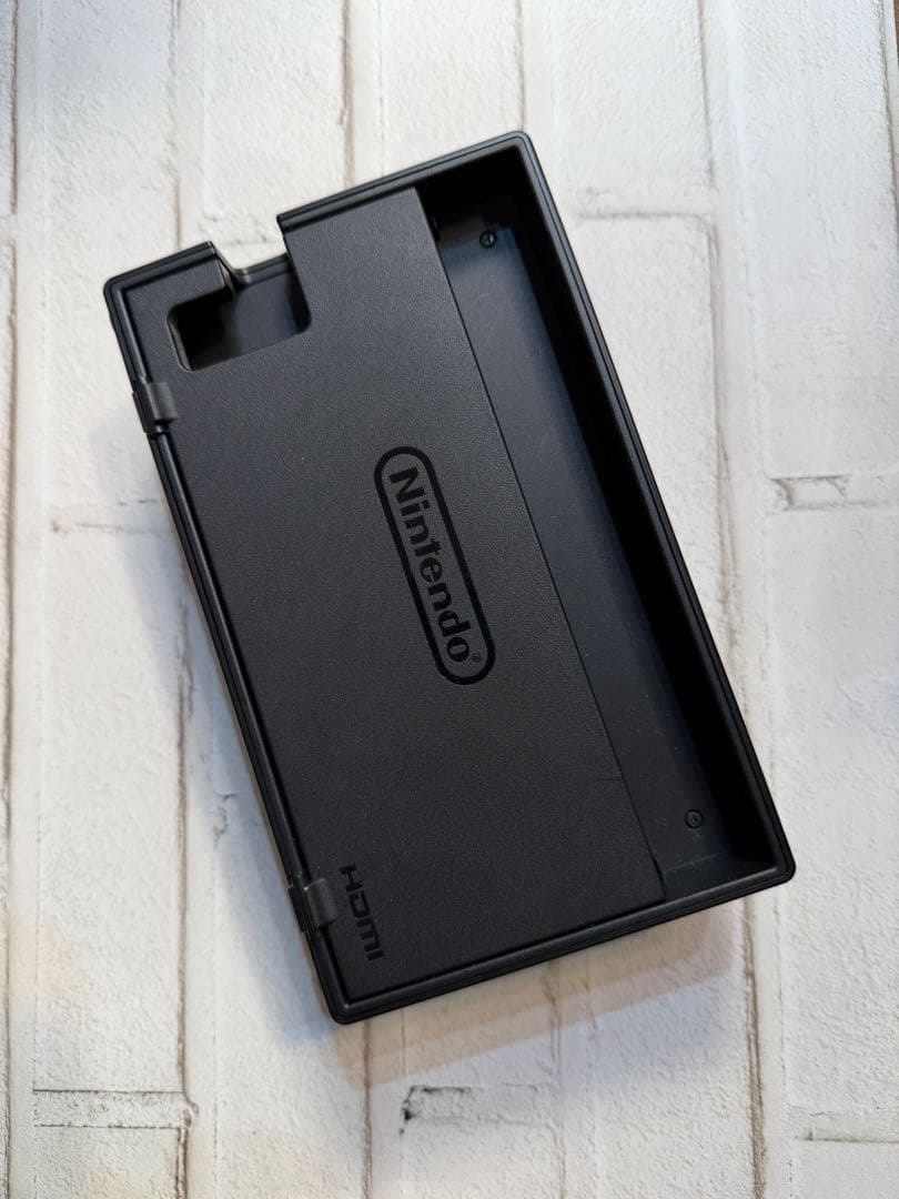 Sたろ3ヶ月使用】Nintendo Switch 本体 グレー