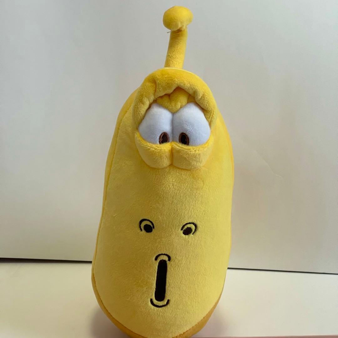 Larva ラーバ ぬいぐるみ イエロー - メルカリ