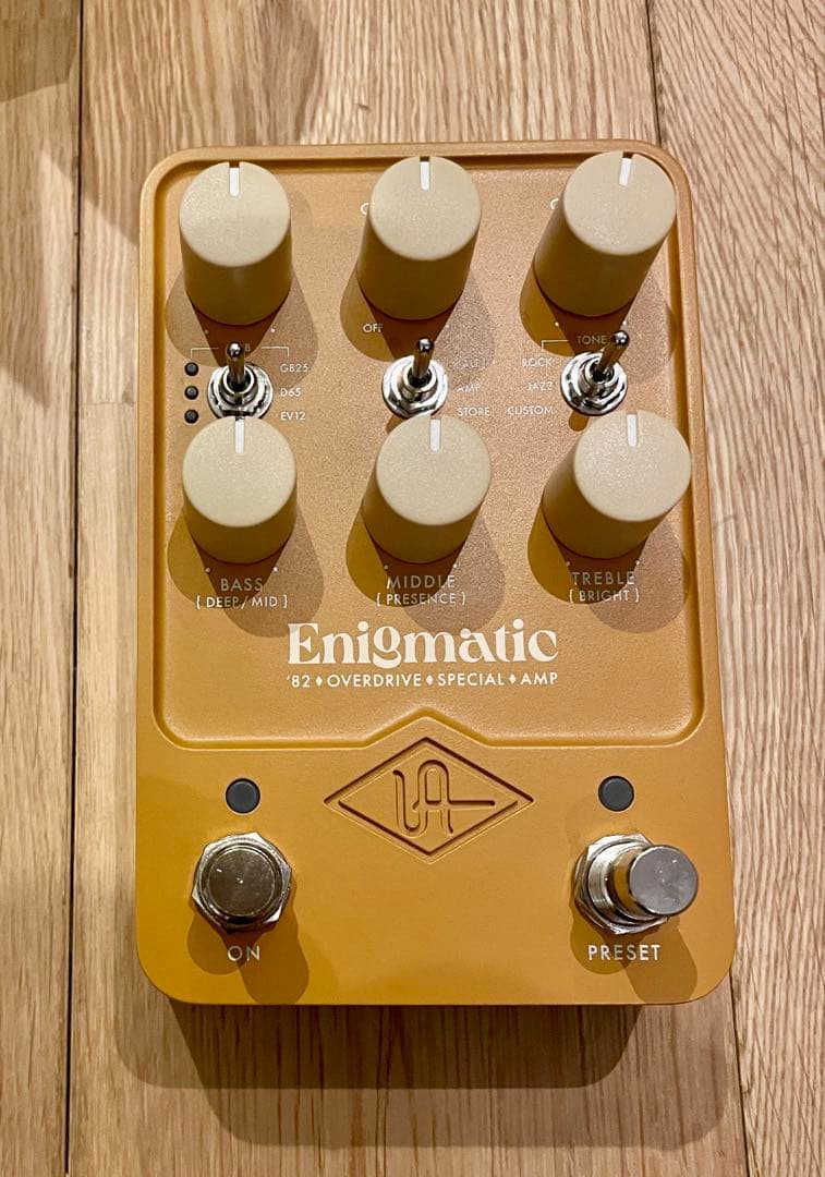 ギター UAFX ENIGMATIC '82 OVERDRIVE SPECIAL AMP