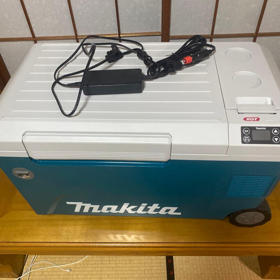 マキタ　充電式保冷温庫　CW002GZ 50L