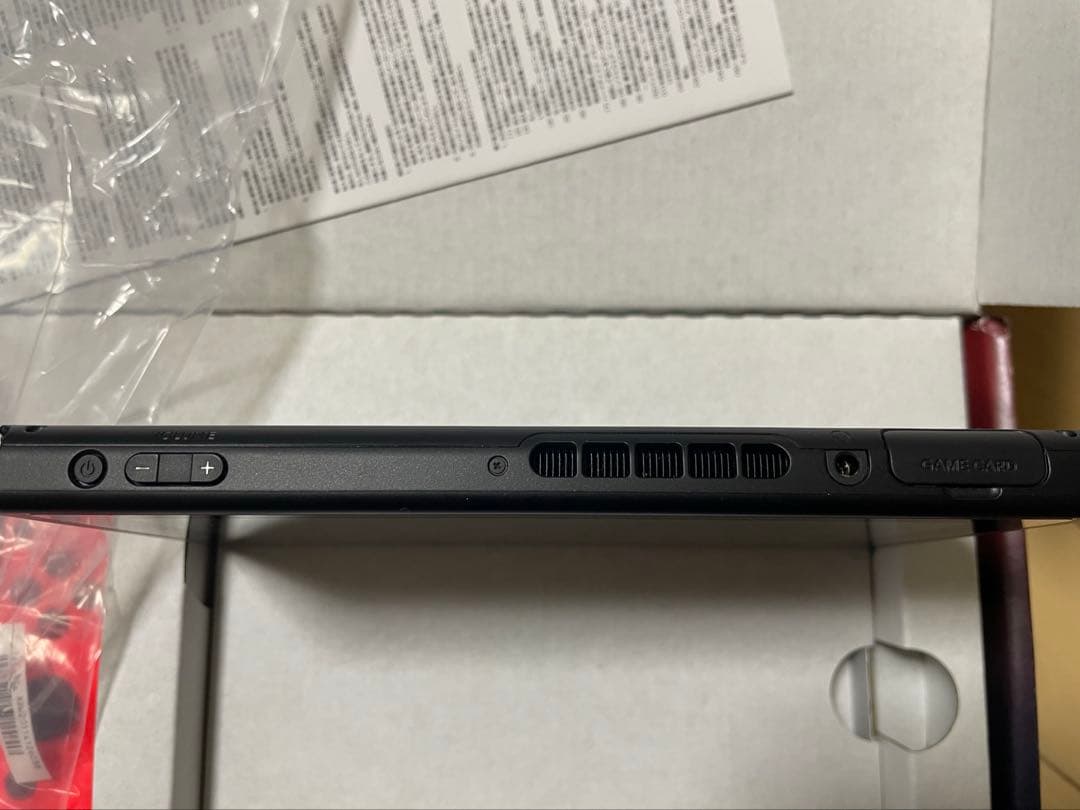 Nintendo Switch 本体 ネオンブルー/ネオンレッド　プロコン付き