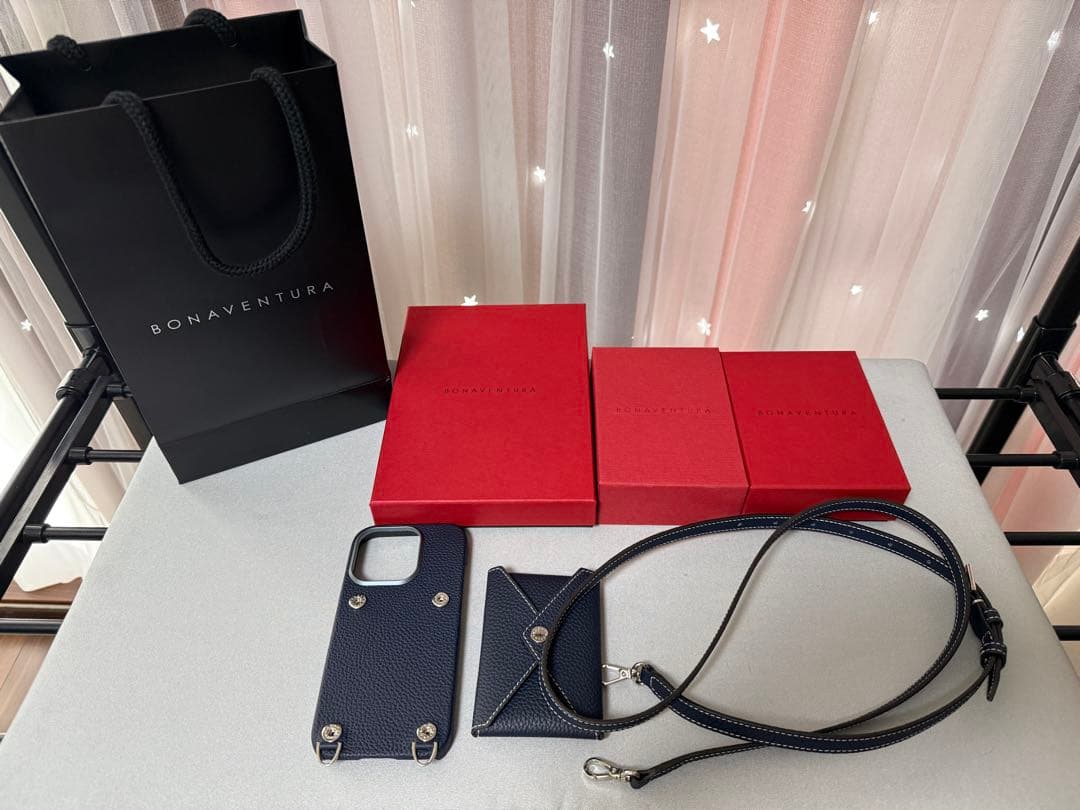 極美品】ボナベンチュラ iPhone 16 Pro用ケース・ストラップセット