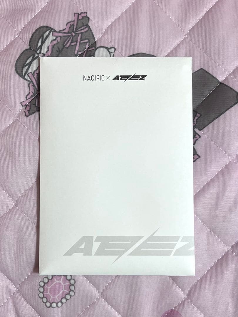 ATEEZ NACIFIC コラボフォトカード