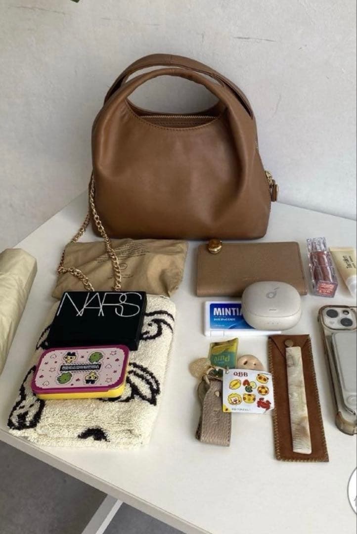 (美品)レイヤーチェーンバッグ(PT-227) ジェムイル　キャメルgemeil