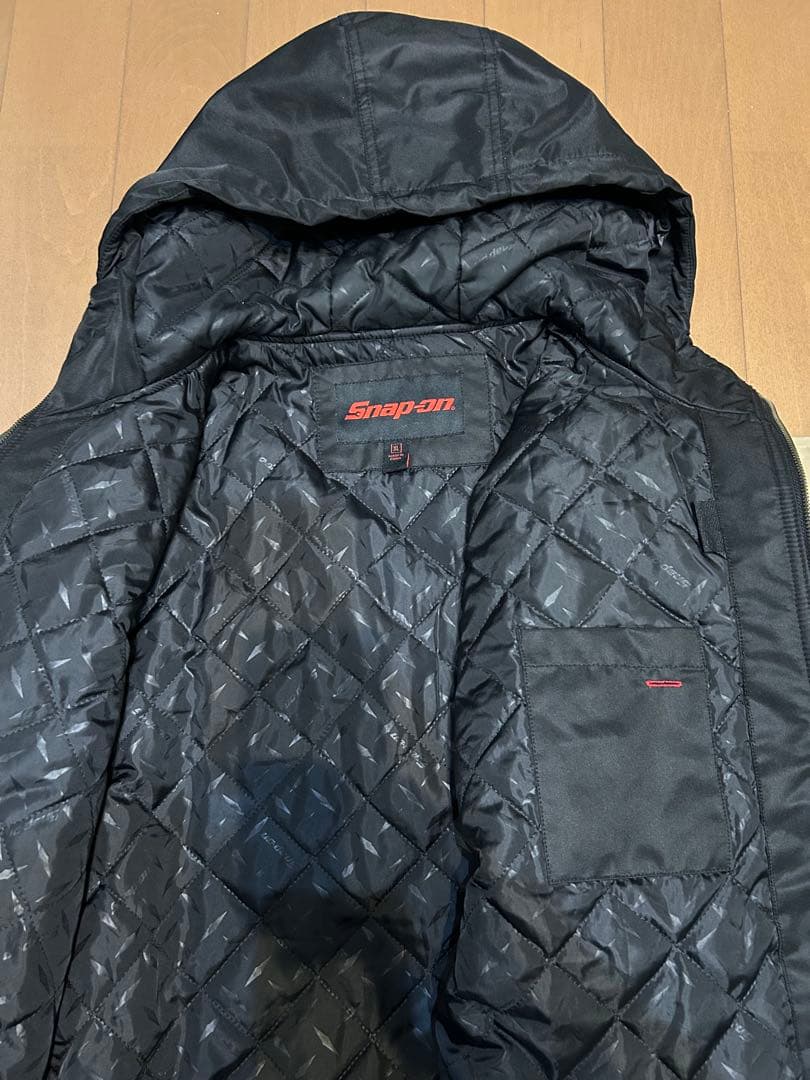 Snap-on スナップオン フード付きジャケット