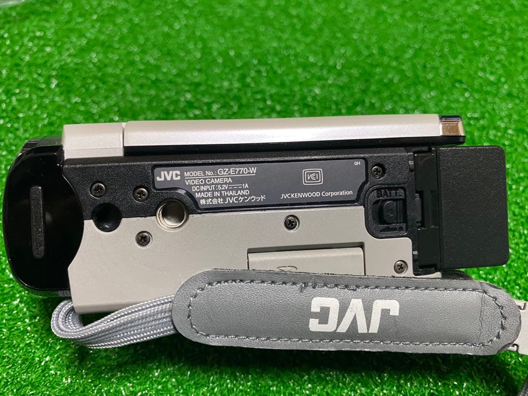 JVC ビデオカメラ GZ-E770-W