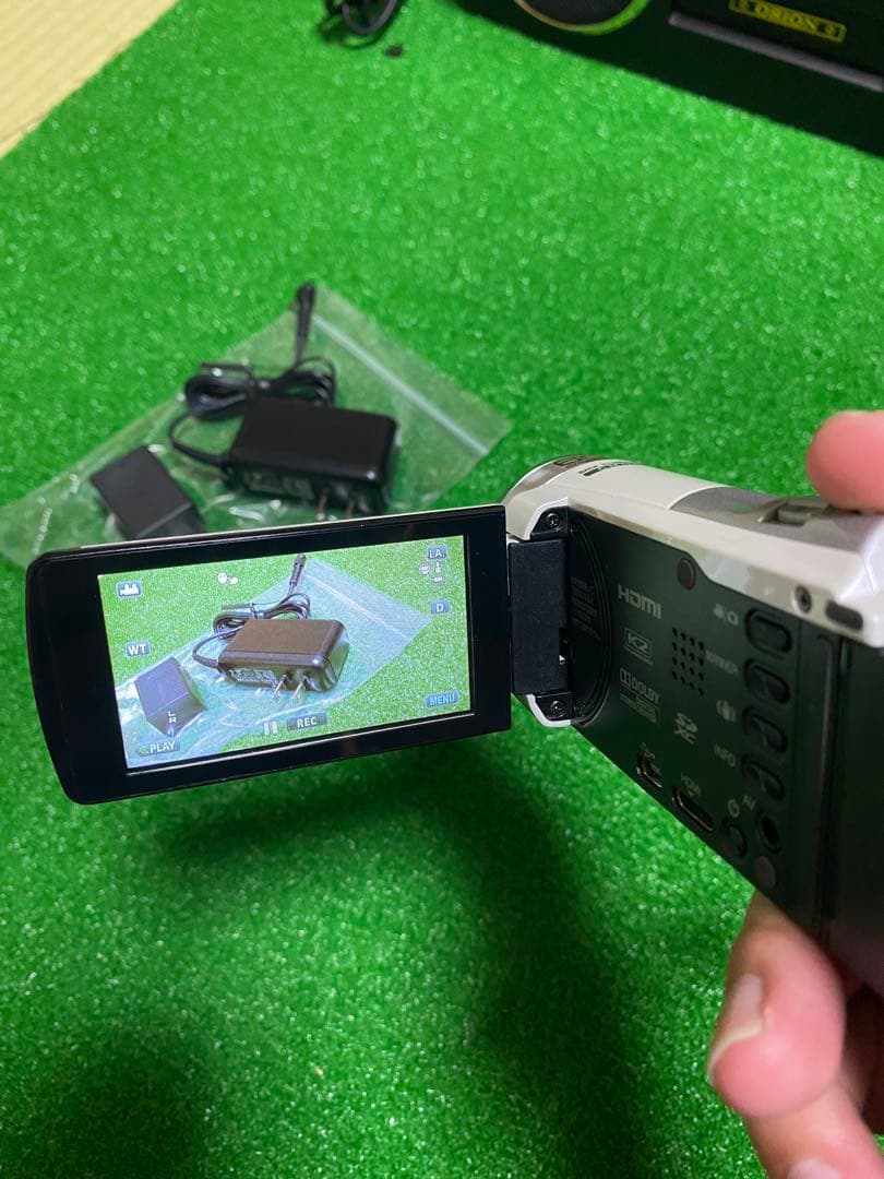 JVC ビデオカメラ GZ-E770-W