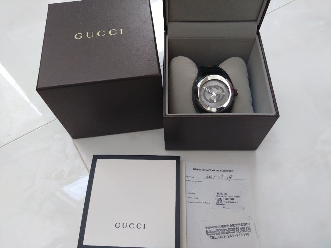 GUCCI ラバー ベルト 時計　SYNC YA137116