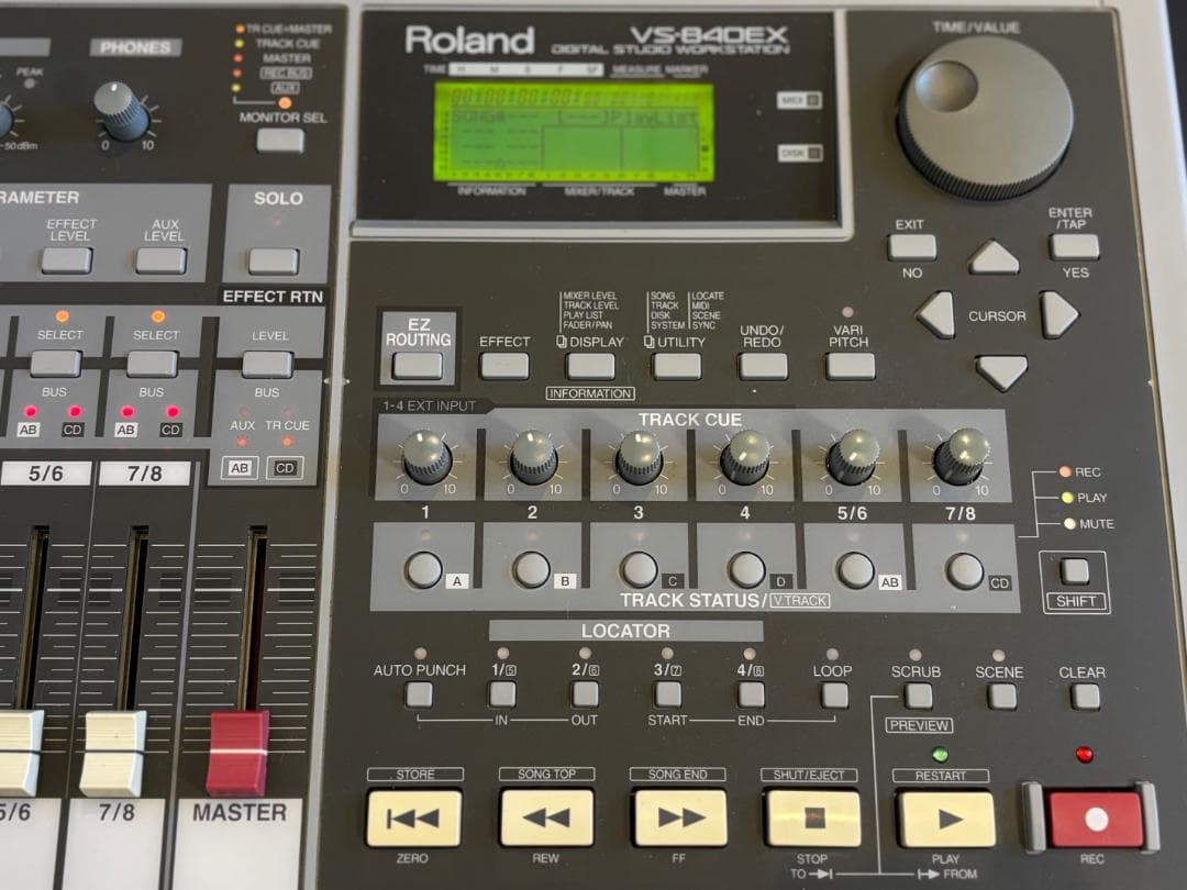 Roland VS-840EX マルチトラックレコーダー