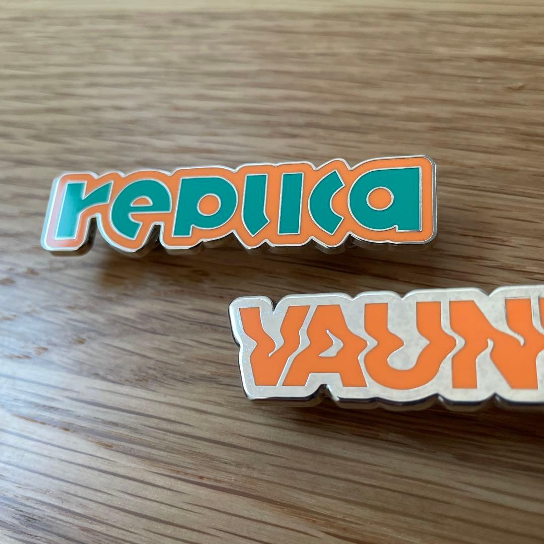 VAUNDY replica ツアー ピンバッジセット - メルカリ