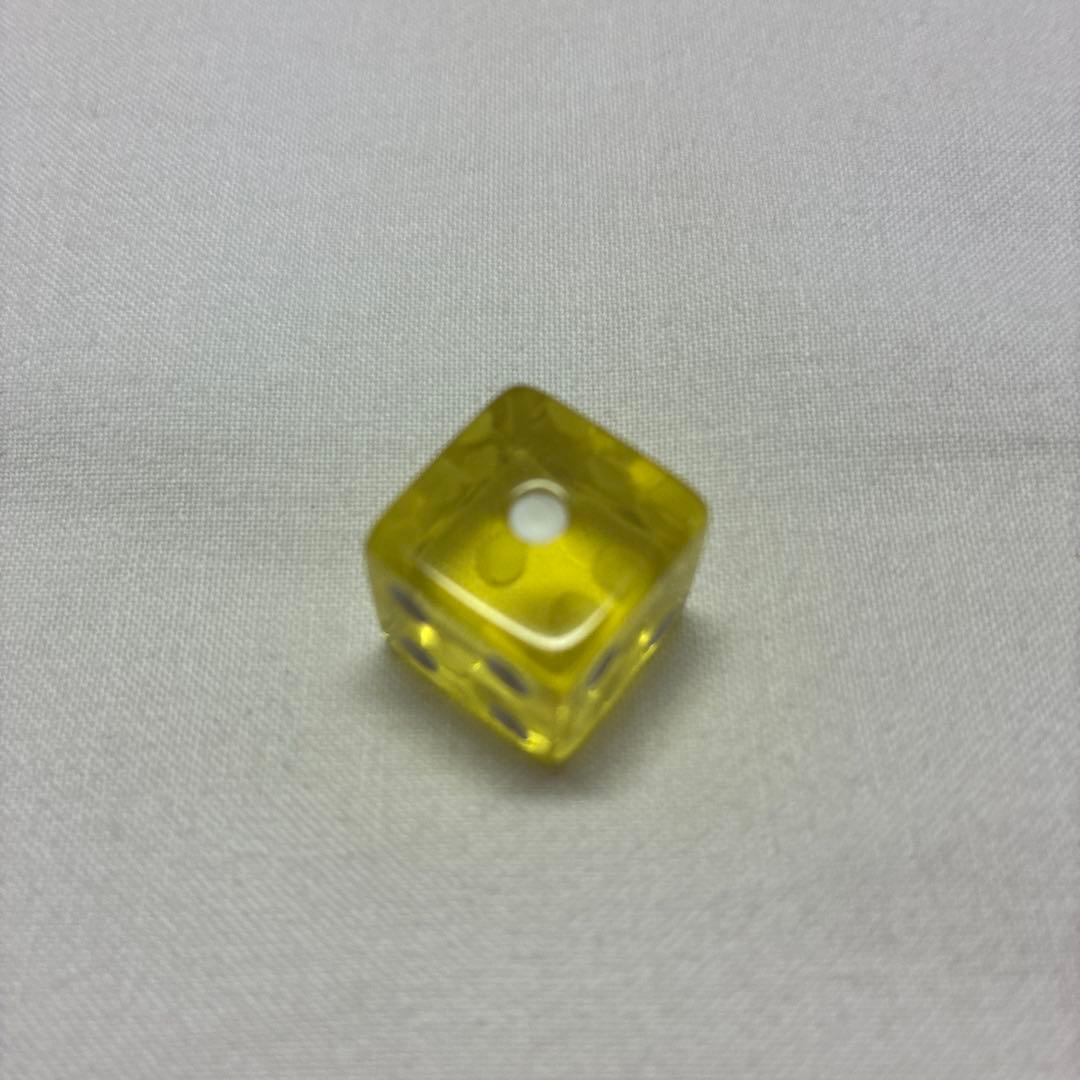 イエローサイコロ