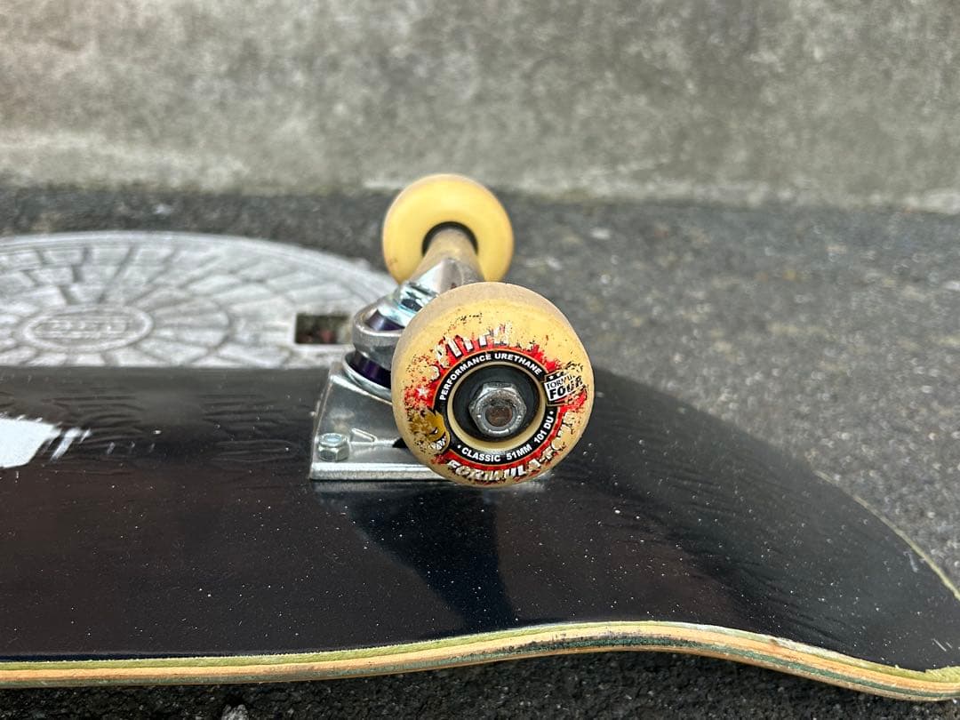 Fucking Awesome（ファッキングオーサム） スケートボード