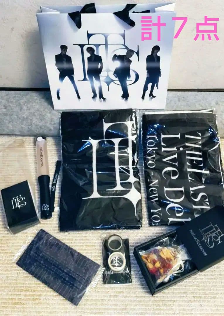 THE LAST ROCKSTARS VIP限定グッズ　＋３点 THE LAST ROCKSTARS VIP限定グッズ ＋3点 THELASTROCKSTARS VIP席特典