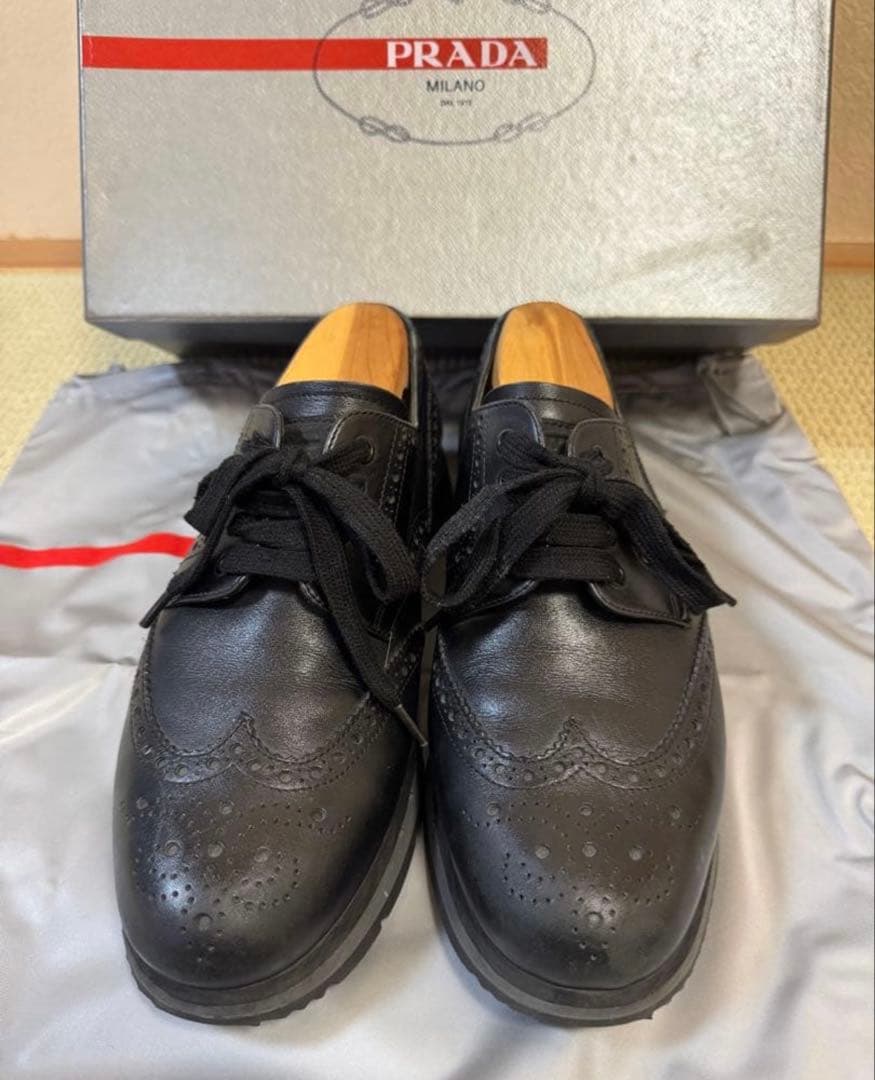 PRADA プラダ　レザー　シューズ　ブラック　UK7