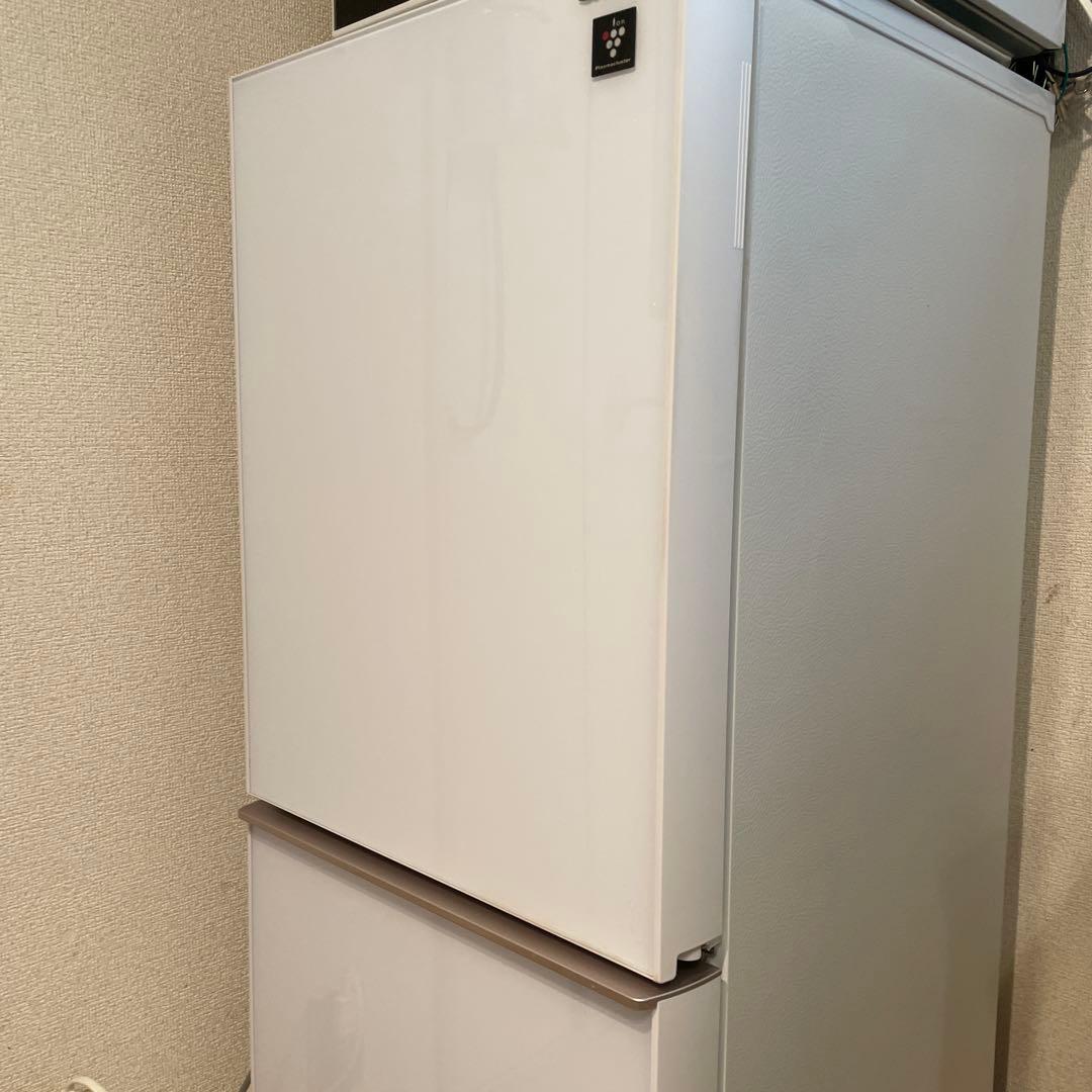 SHARP●冷蔵庫左右両開きSJ-D14E-W2019年製