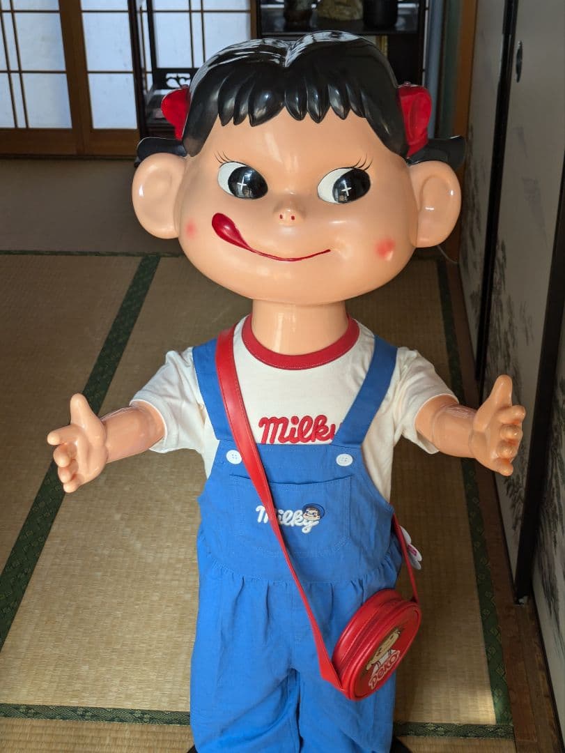 もんちゃん専用　ホッペ赤店頭ペコちゃん　等身大ペコちゃん　店頭用ペコちゃん